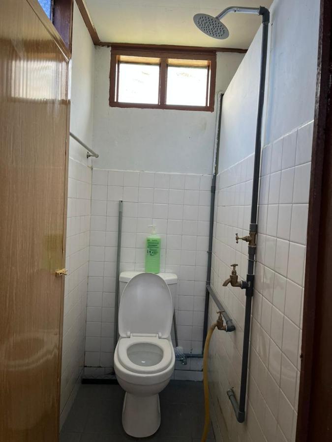 Lavender Homestay Desa Chendering 3 Bedrooms Куала-Тренгану Экстерьер фото
